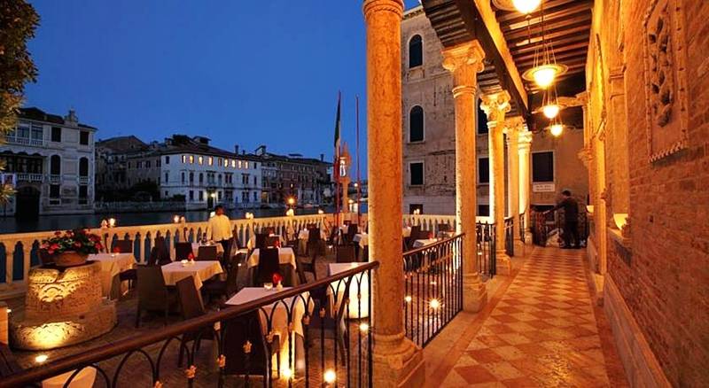 هتل Palazzo Stern
