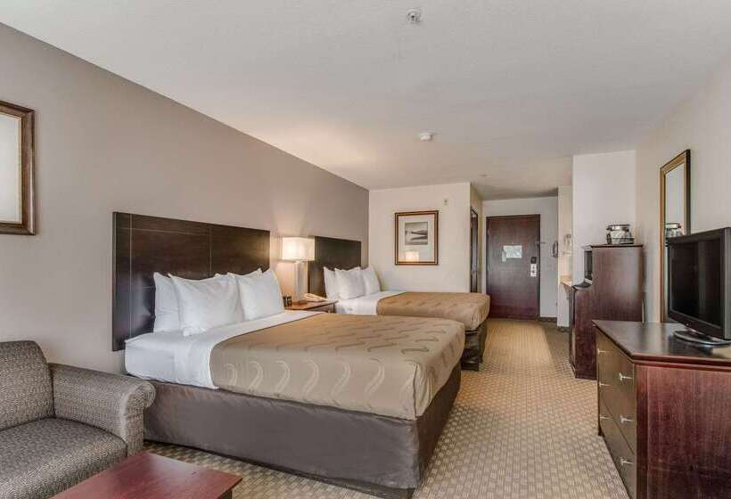 호텔 Quality Inn