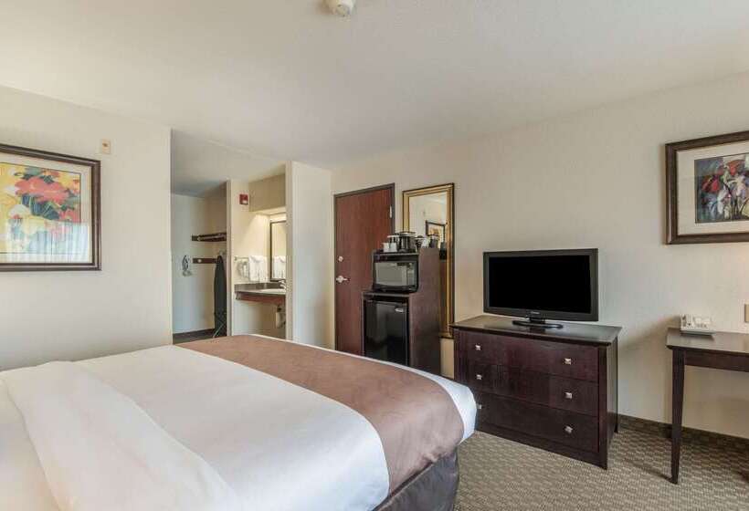 호텔 Quality Inn