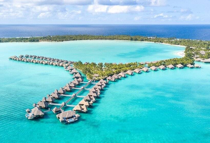 هتل The St. Regis Bora Bora Resort