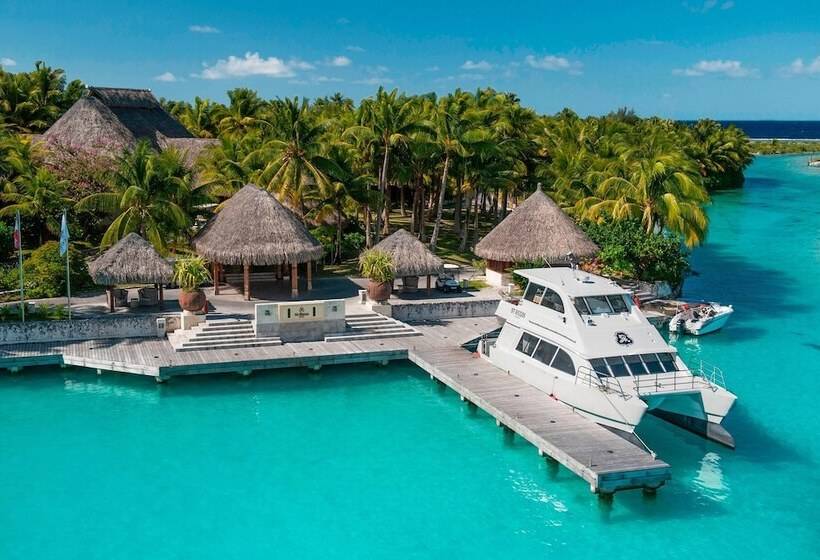 هتل The St. Regis Bora Bora Resort