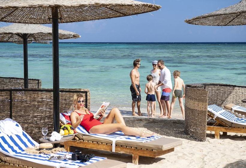 هتل Three Corners Fayrouz Plaza Beach Resort