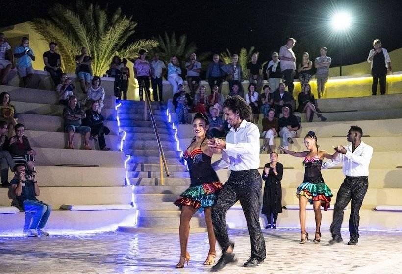 هتل Three Corners Fayrouz Plaza Beach Resort