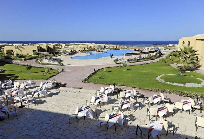 هتل Three Corners Fayrouz Plaza Beach Resort
