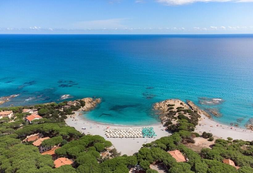 هتل Tirreno Resort
