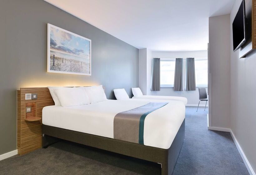 Fotos del hotel Travelodge Brighton Seafront:  17