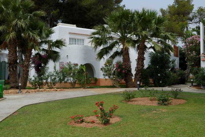 בית מלון כפרי Tui Magic Life Cala Pada   All Inclusive