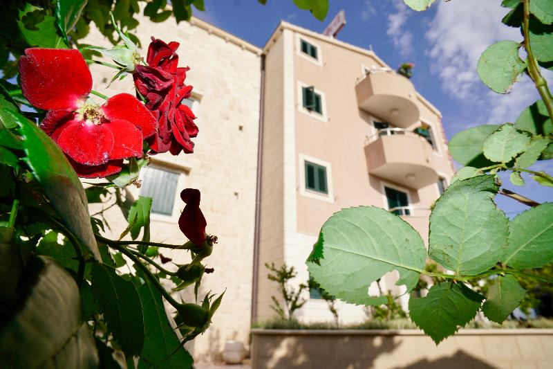 בית מלון כפרי Villa Rustica Dalmatia Apartments