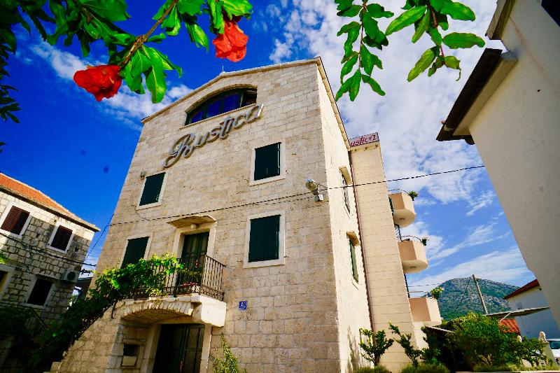 בית מלון כפרי Villa Rustica Dalmatia Apartments