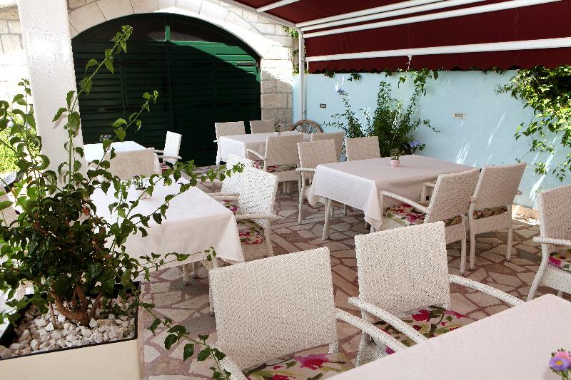 בית מלון כפרי Villa Rustica Dalmatia Apartments
