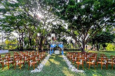 Paradox Resort Phuket Sha Plus