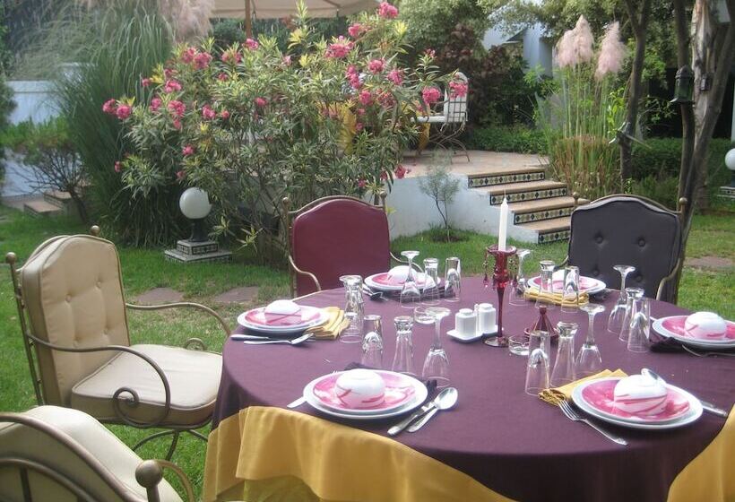 ریاض Jnane Sherazade