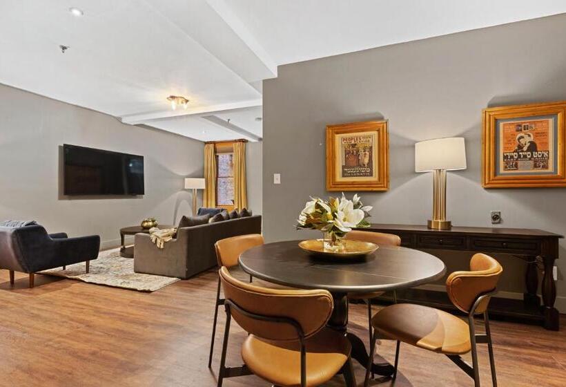 Fotos del hotel The Historical Blue Moon   Nyc:  47