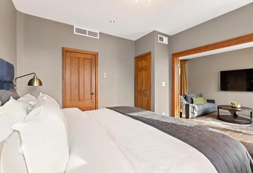 Fotos del hotel The Historical Blue Moon   Nyc:  10