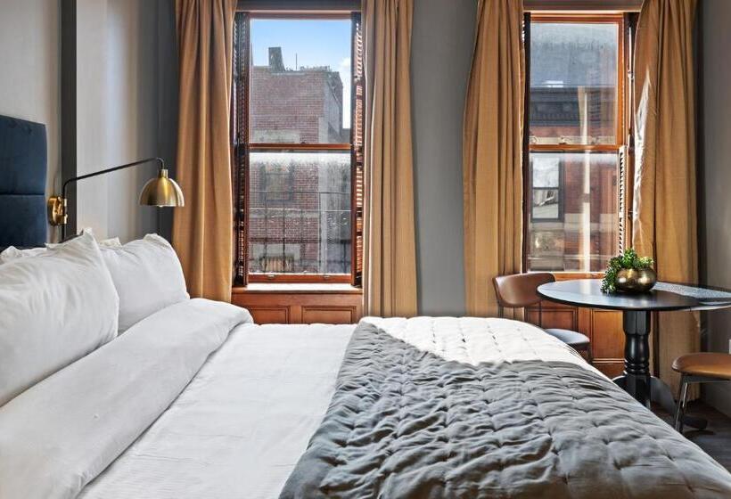 Fotos del hotel The Historical Blue Moon   Nyc:  6