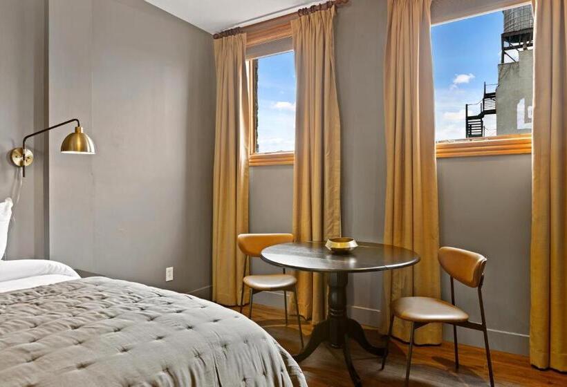 Fotos del hotel The Historical Blue Moon   Nyc:  50