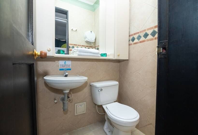 هتل Ayenda Calypso 1142