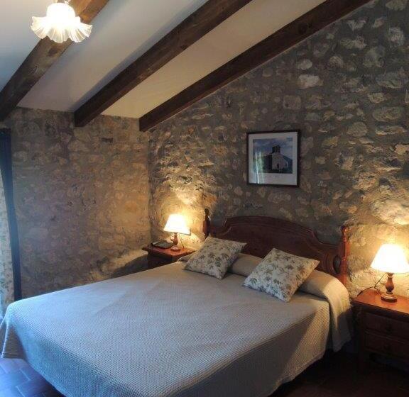 Hostal De La Rovira