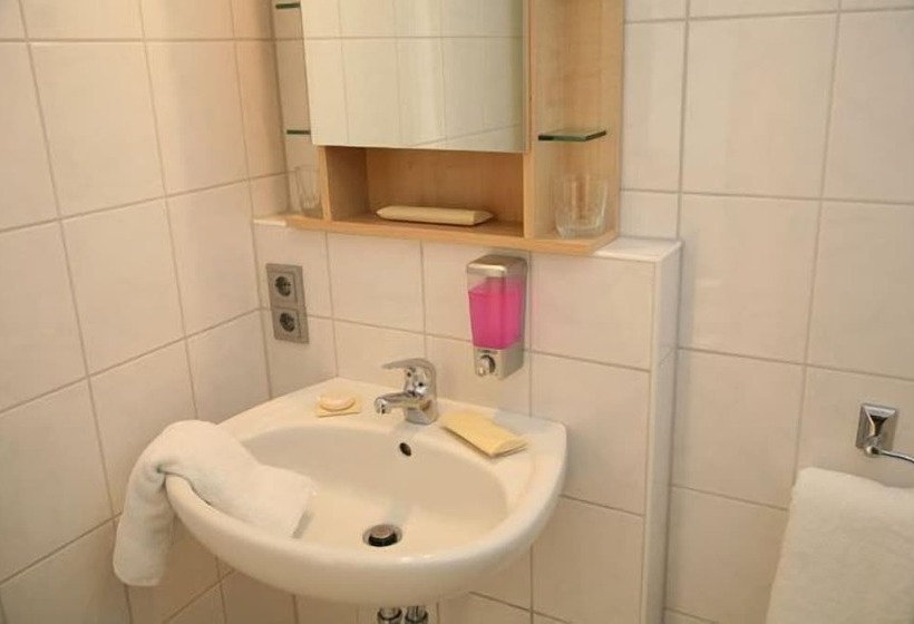 Fotos del hotel Am Kurfürstenplatz - Messe:  13