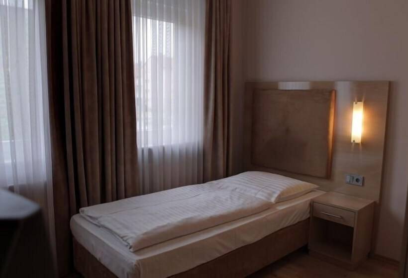 Fotos del hotel Am Kurfürstenplatz - Messe:  6