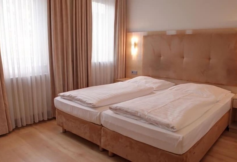 Fotos del hotel Am Kurfürstenplatz - Messe:  2