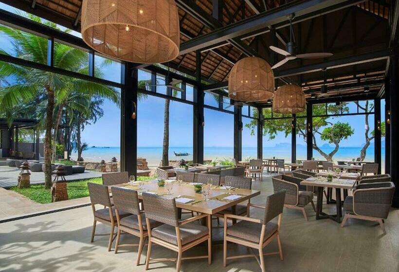 هتل Amari Vogue Krabi
