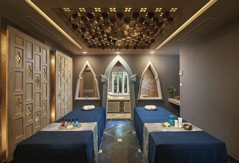 هتل Amari Vogue Krabi