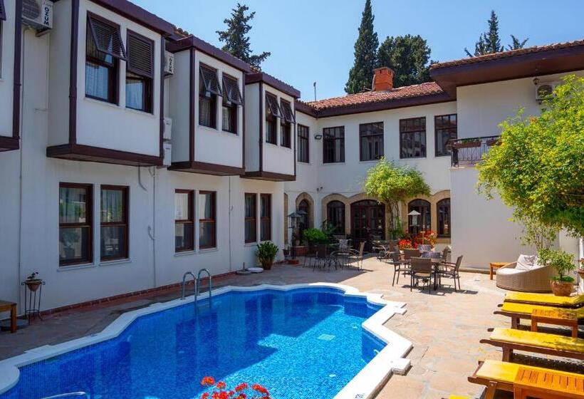 Aspen Hotel Kaleiçi