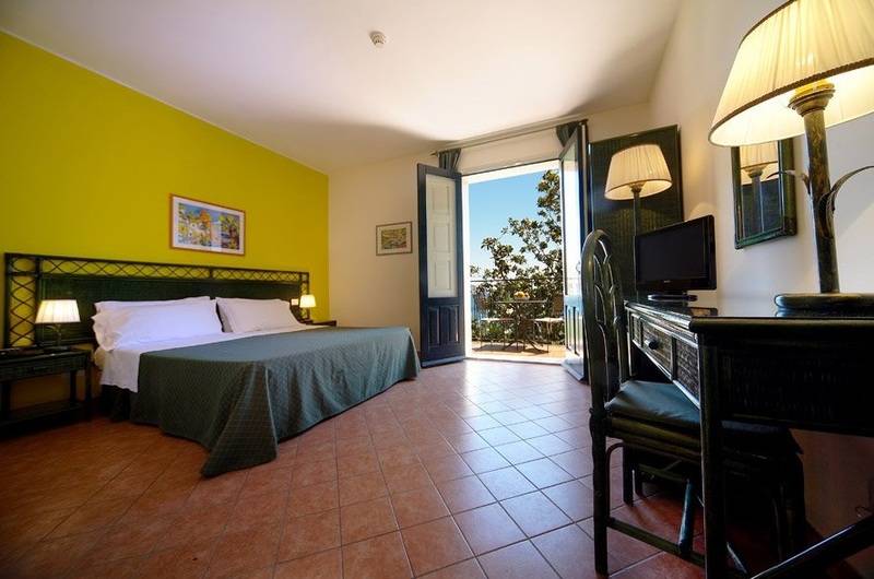 Fotos del hotel Baia Delle Sirene:  4