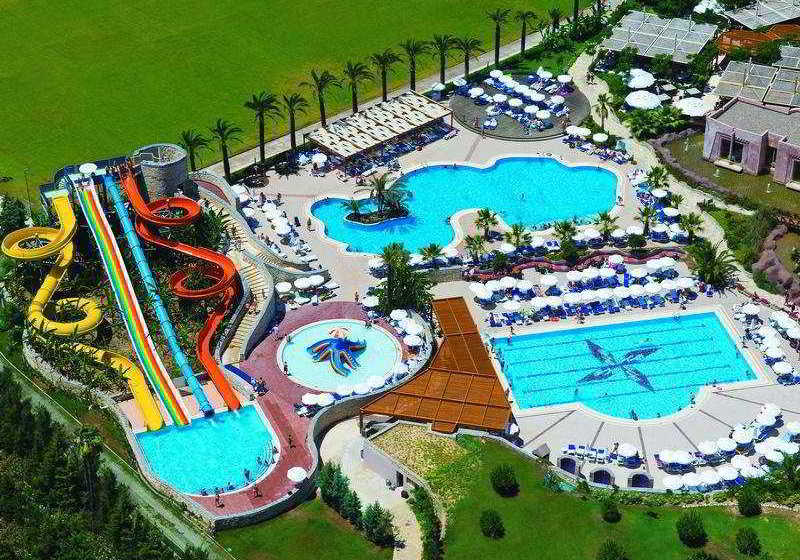 בית מלון כפרי Blue Waters Club