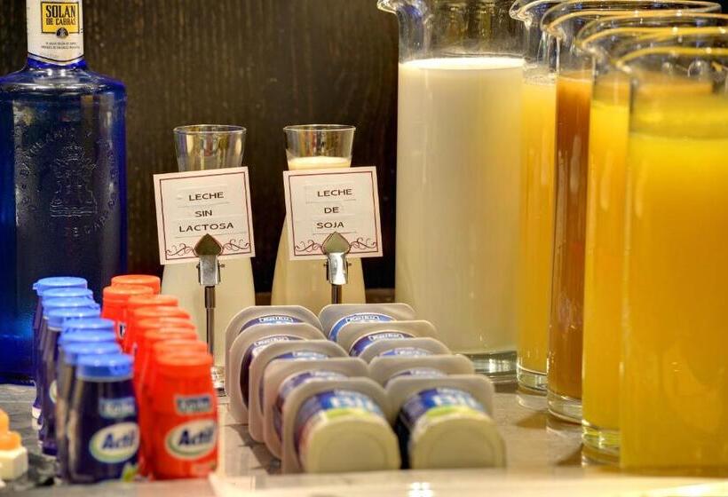 فندق Castillo de Gorraiz & Spa