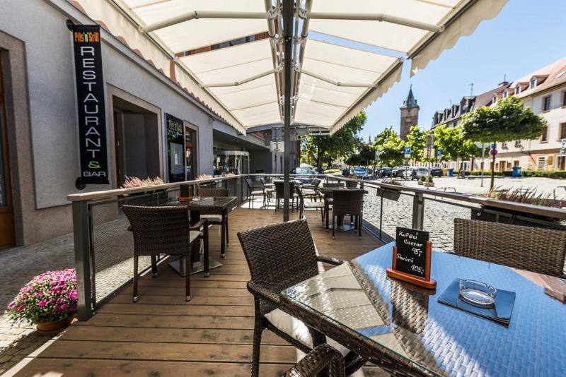 هتل Courtyard By Marriott Pilsen