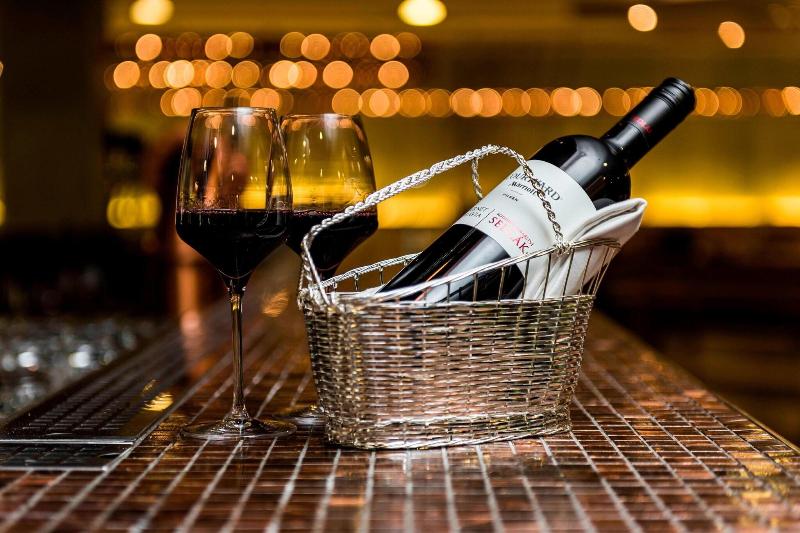 هتل Courtyard By Marriott Pilsen