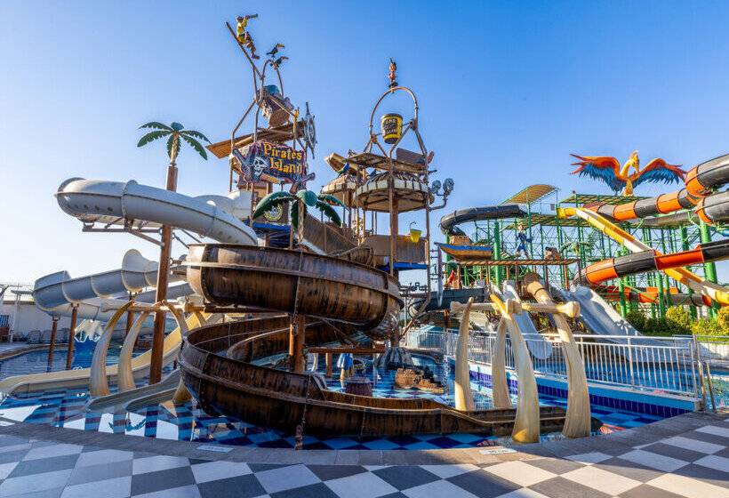 هتل Crystal Admiral Resort Suites & Spa  Ultimate All Inclusive