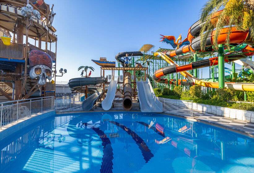 هتل Crystal Admiral Resort Suites & Spa  Ultimate All Inclusive