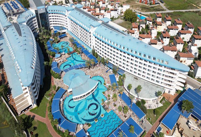 هتل Crystal Admiral Resort Suites & Spa  Ultimate All Inclusive