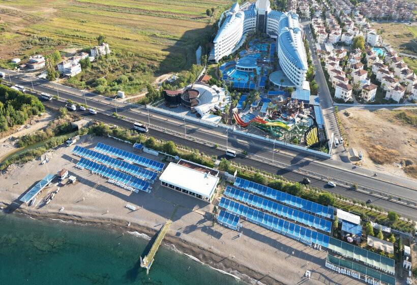 هتل Crystal Admiral Resort Suites & Spa  Ultimate All Inclusive