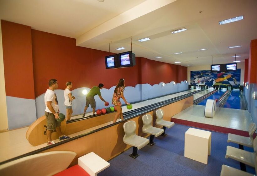 هتل Crystal Admiral Resort Suites & Spa  Ultimate All Inclusive
