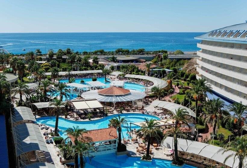 هتل Crystal Admiral Resort Suites & Spa  Ultimate All Inclusive