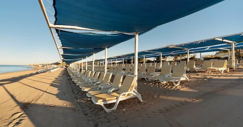 هتل Crystal Admiral Resort Suites & Spa  Ultimate All Inclusive