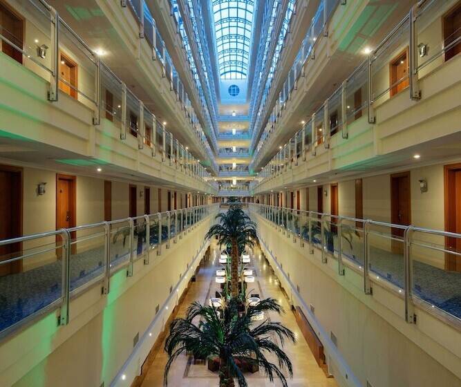 هتل Crystal Admiral Resort Suites & Spa  Ultimate All Inclusive
