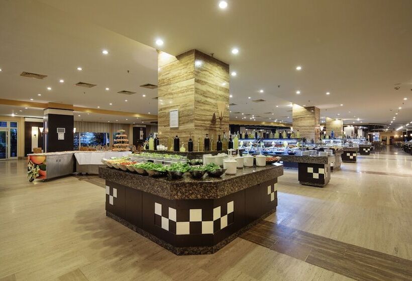هتل Crystal Admiral Resort Suites & Spa  Ultimate All Inclusive