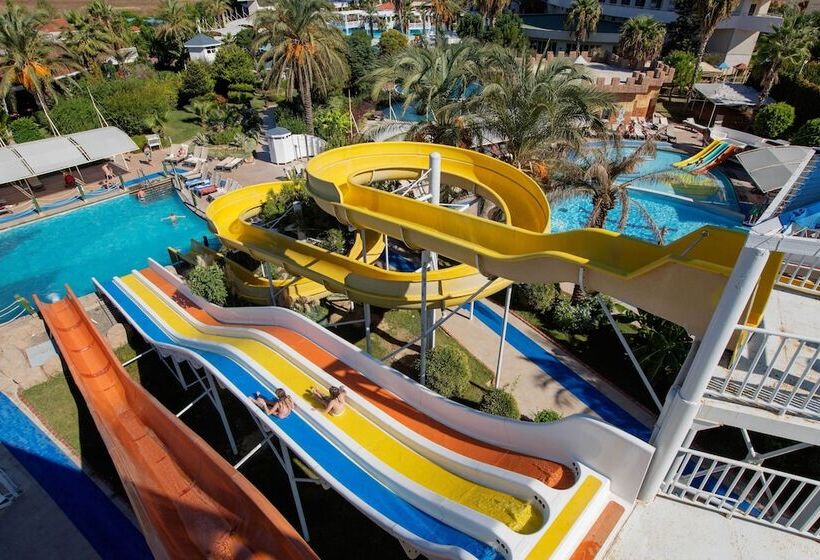 هتل Crystal Admiral Resort Suites & Spa  Ultimate All Inclusive