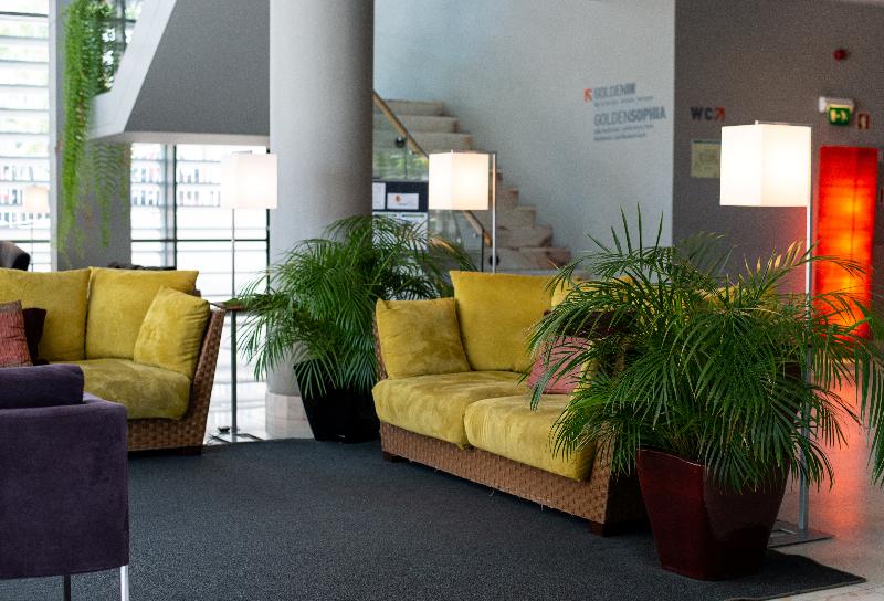 هتل Golden Residence