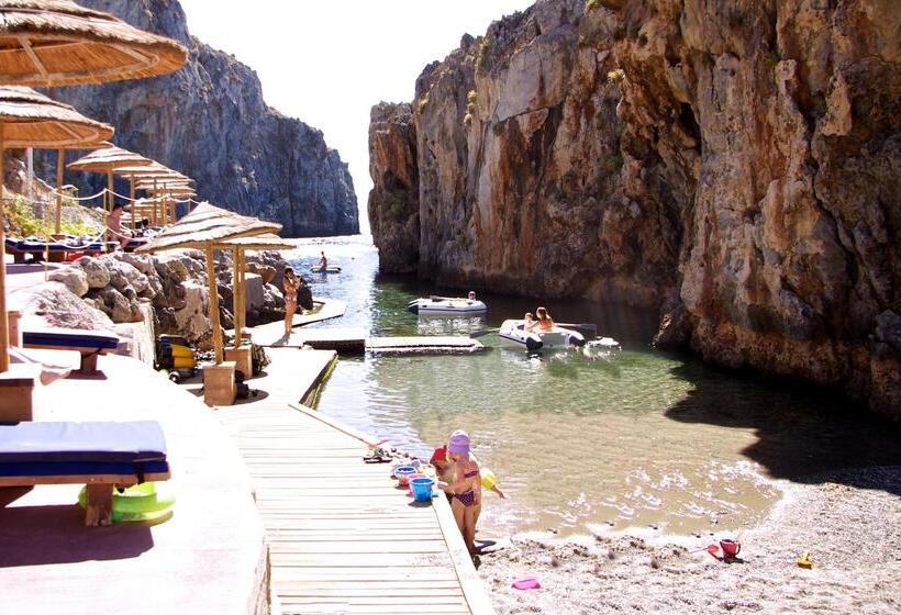 هتل Kalypso Cretan Village Resort & Spa