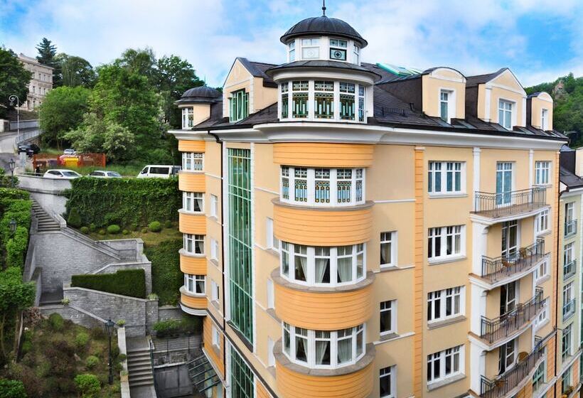 Hotel Karlsbad Grande Madonna