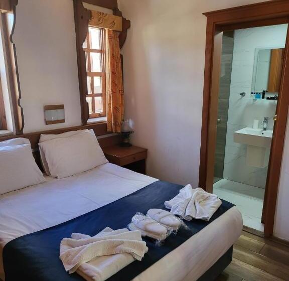Fotos del hotel Karyatit Kaleici:  5