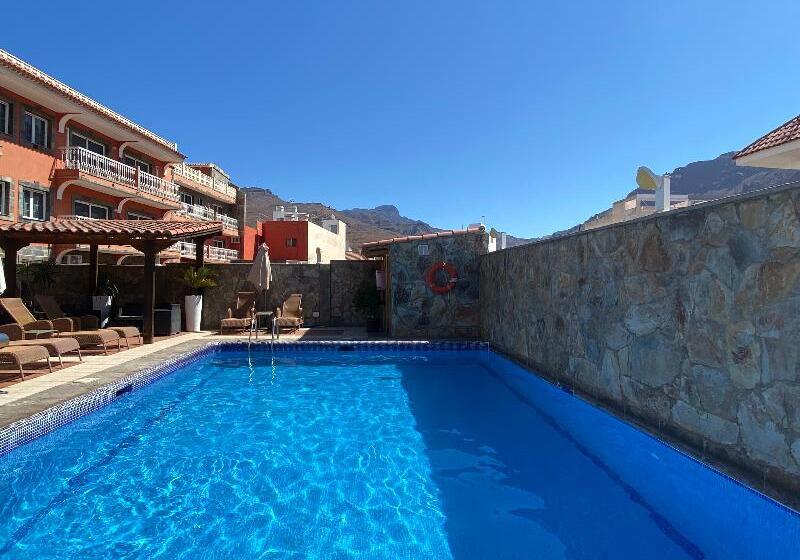 هتل La Aldea Suites