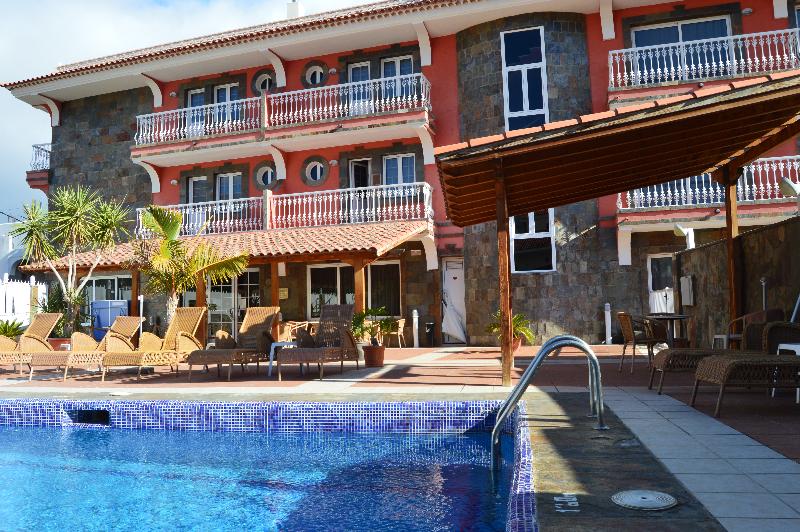 هتل La Aldea Suites