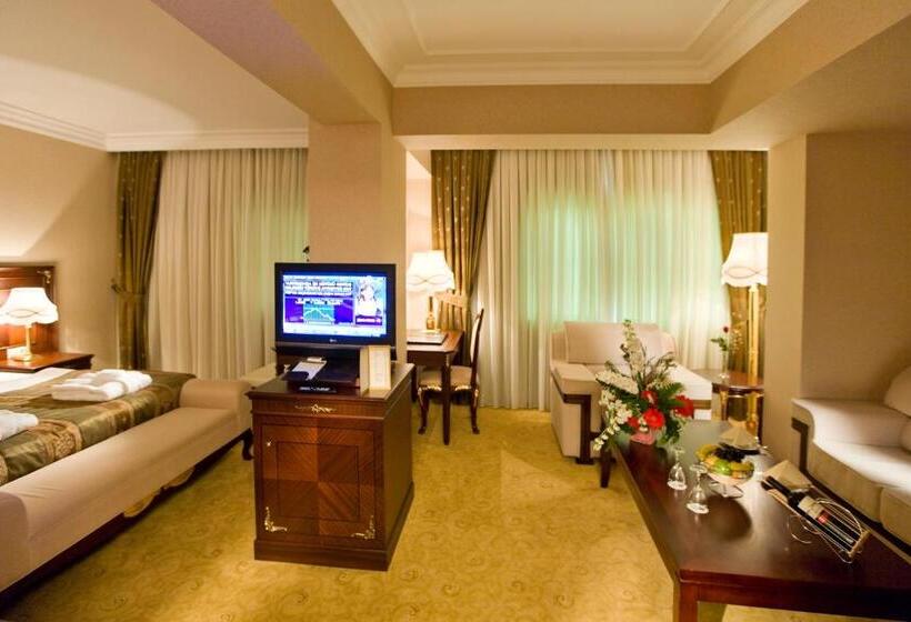 هتل Latanya Palm & Spa Airport Antalya